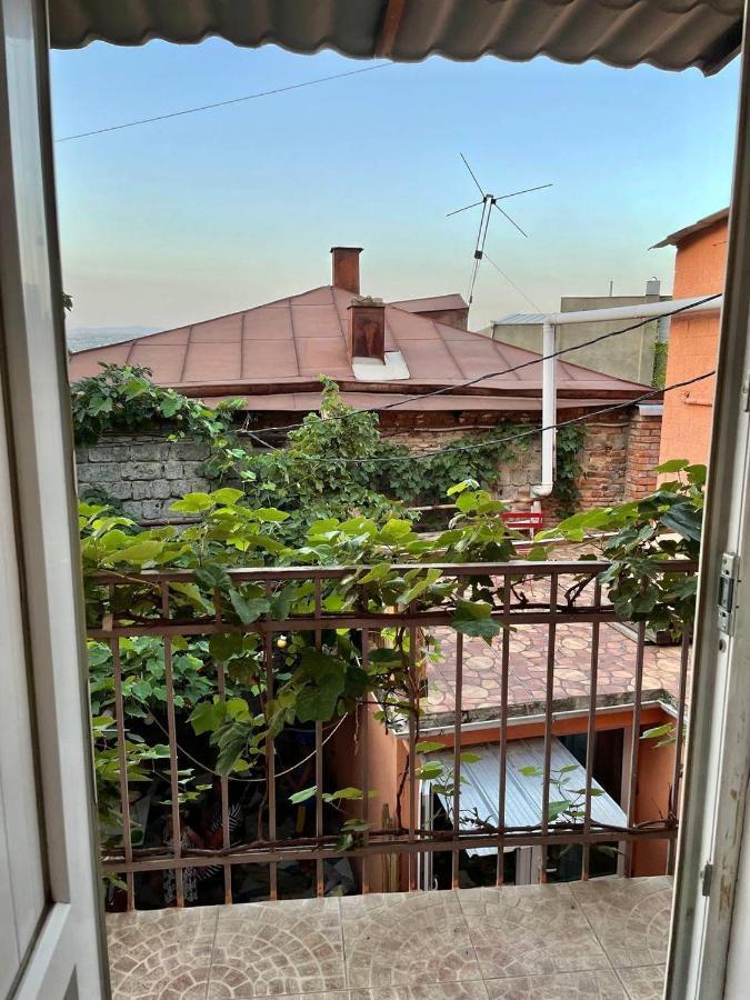 Guest House Zemeli Тбилиси Екстериор снимка