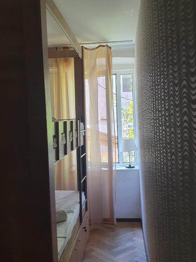 Guest House Zemeli Тбилиси Екстериор снимка